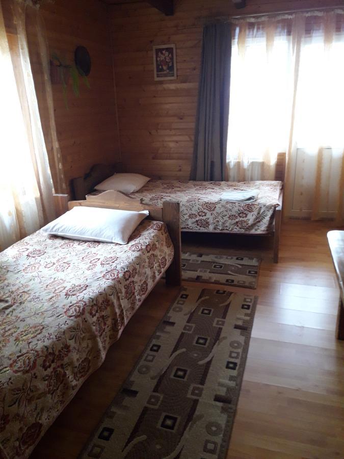 Sadyba Ellada Yaremtche Extérieur photo
