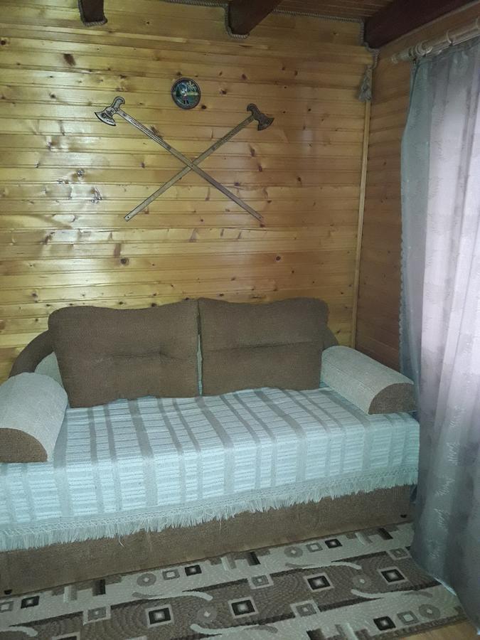 Sadyba Ellada Yaremtche Extérieur photo