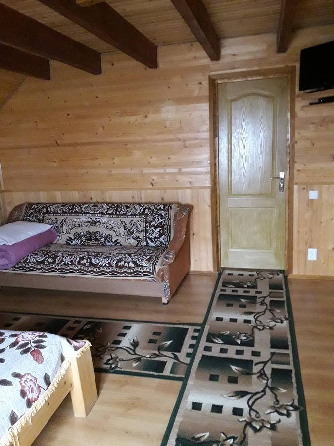 Sadyba Ellada Yaremtche Extérieur photo